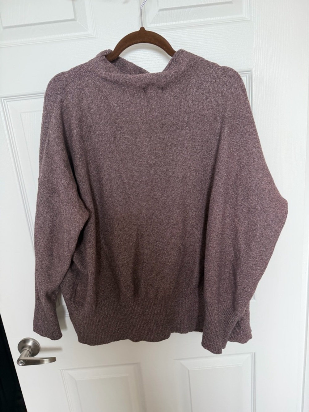Ava Viv Mauve Crewneck Women's Sweater